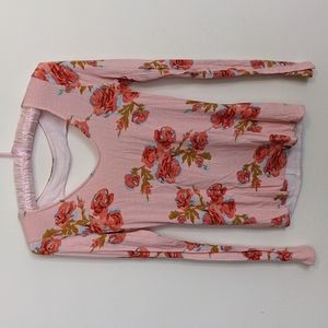 ✨ Floral Heart Backed Blouse